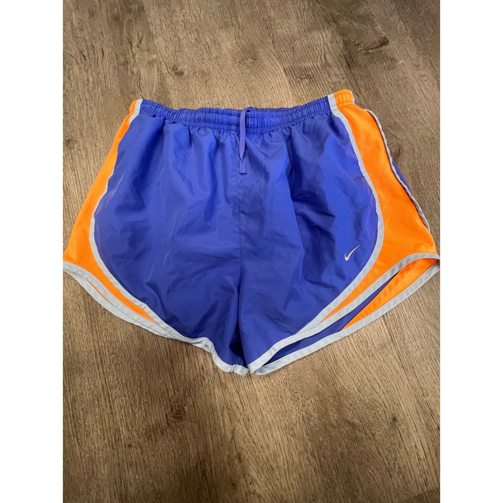 Nike running short - Picture 2 of 3